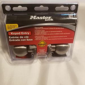 Master Lock Satin Nickel Door Knob Set